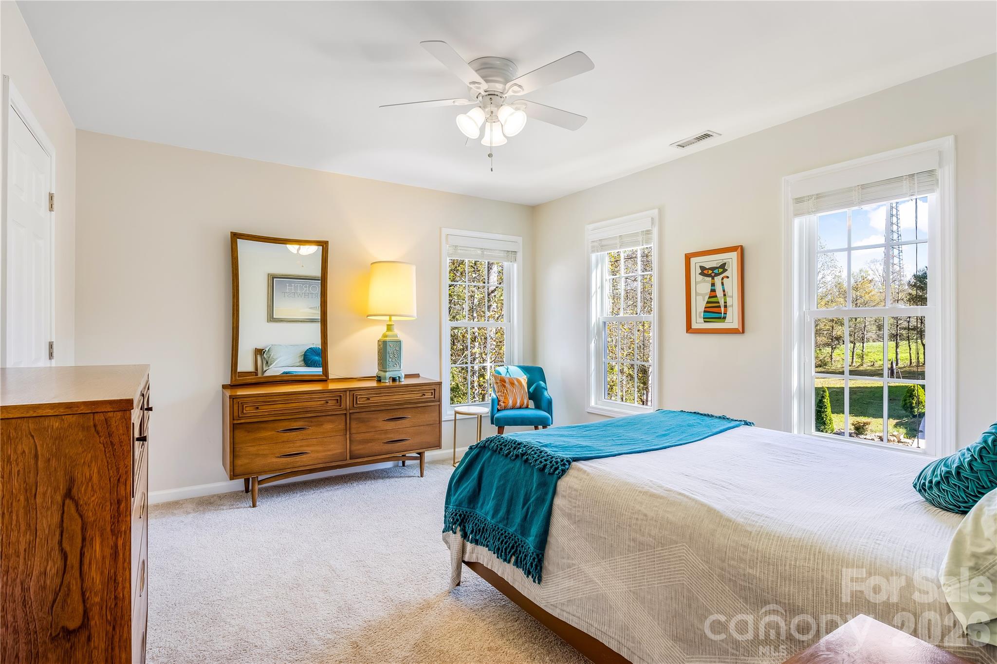 Old Applewood Hollow - Residential