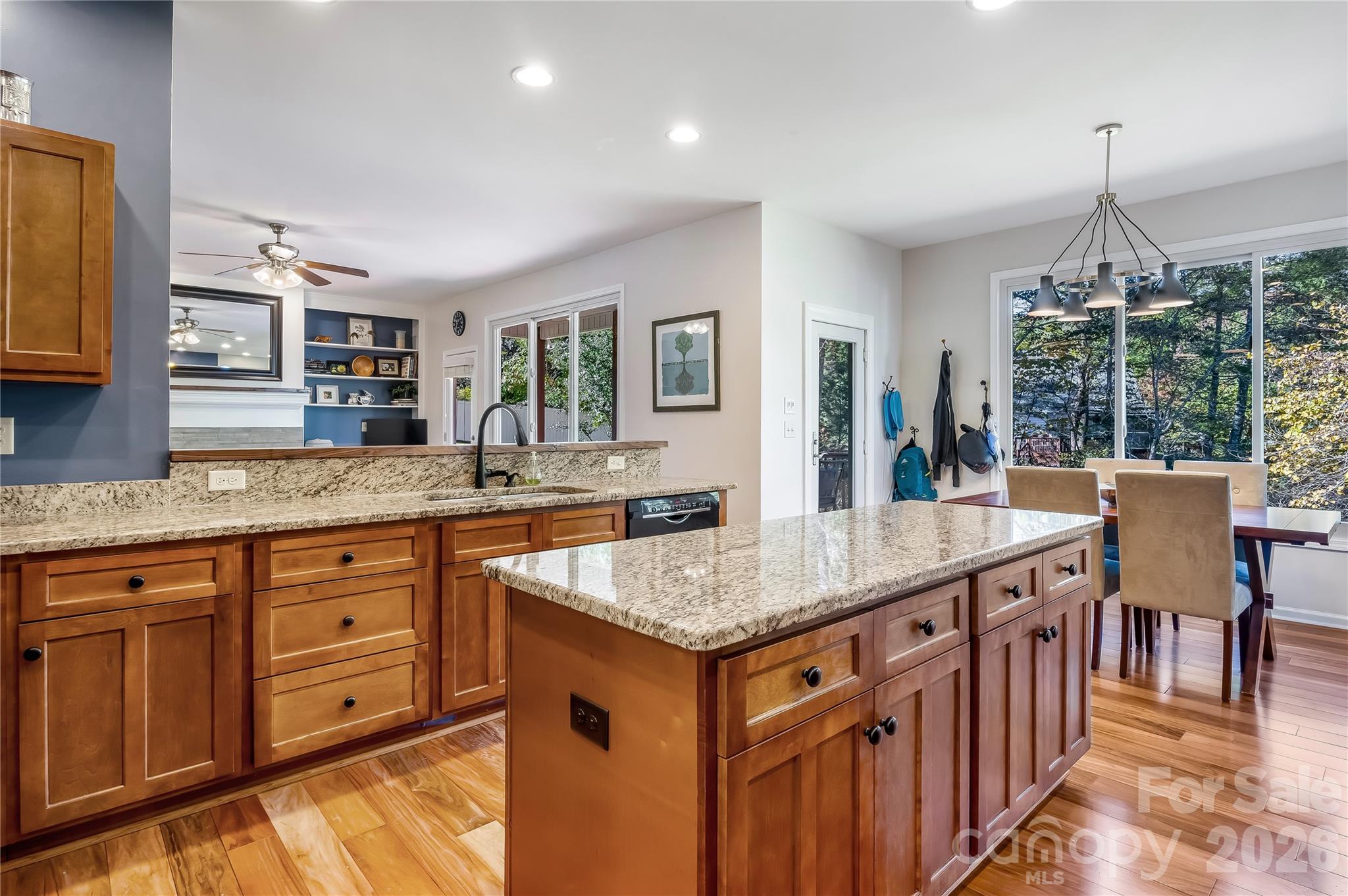 Old Applewood Hollow - Residential