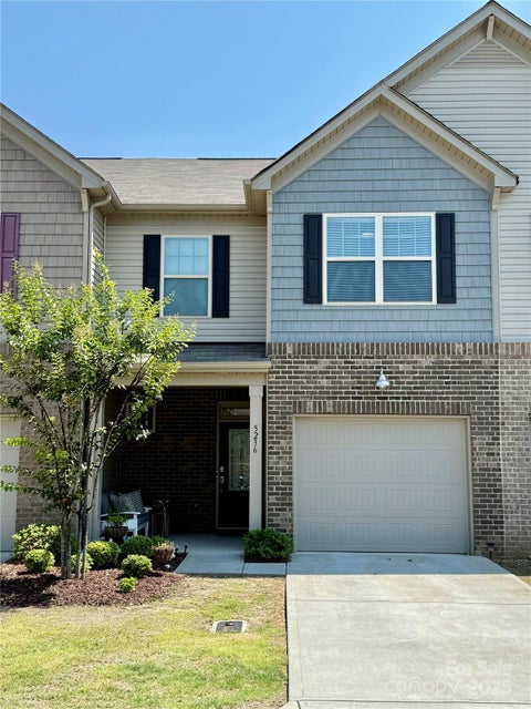 Photo for 5236 Spanish Ivy Lane