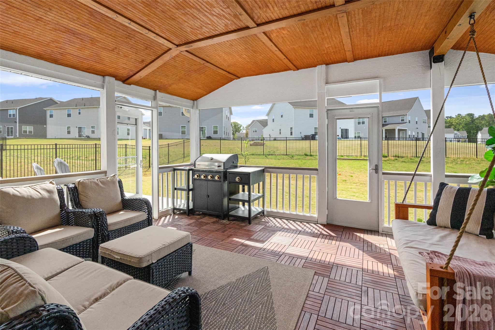 Springshire Creek - Residential