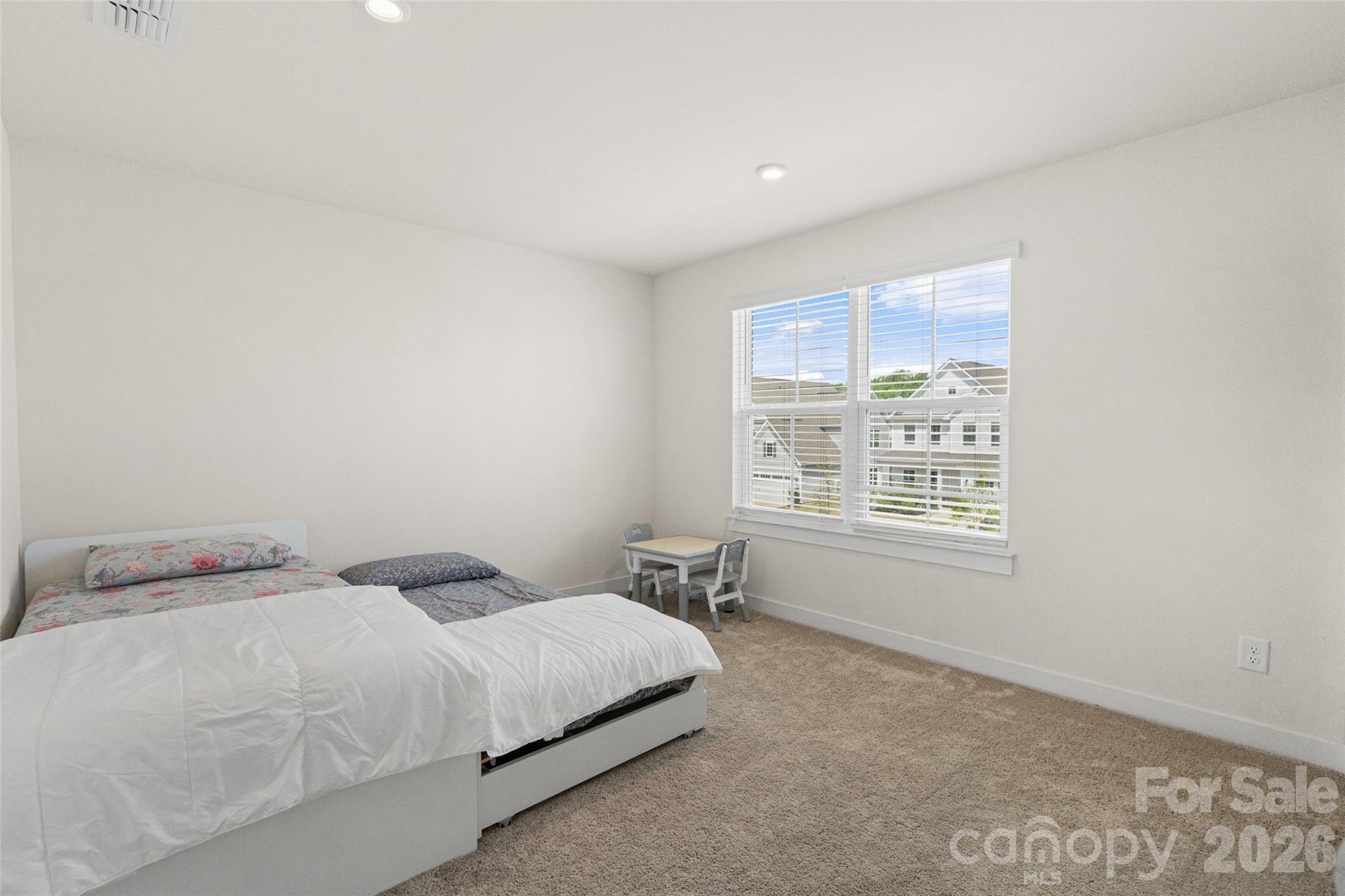 Springshire Creek - Residential