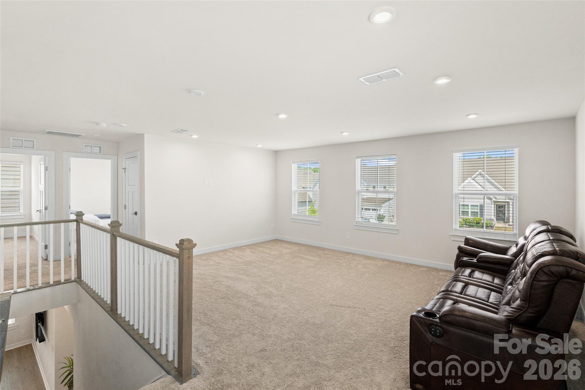 Springshire Creek - Residential