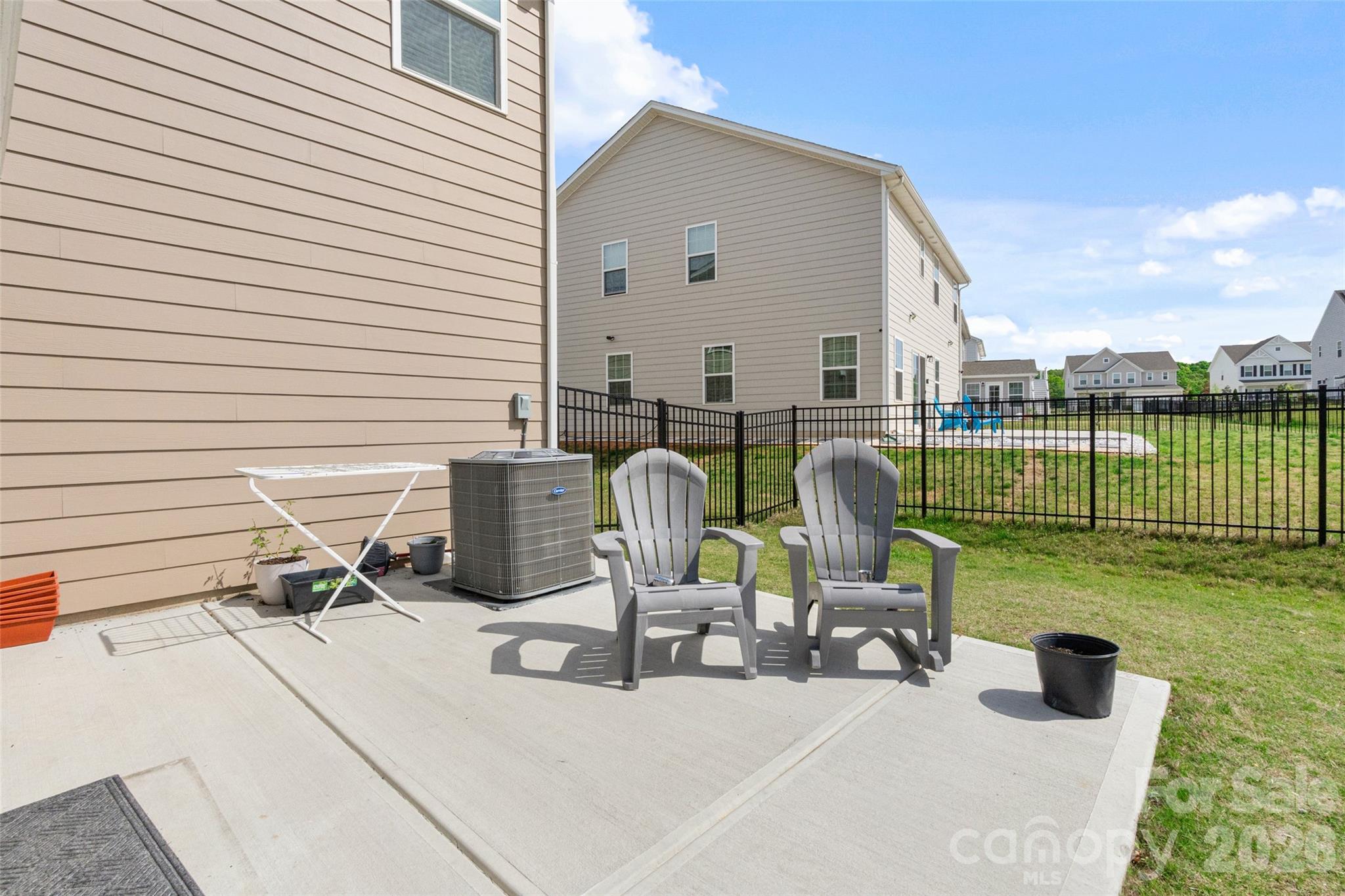 Springshire Creek - Residential