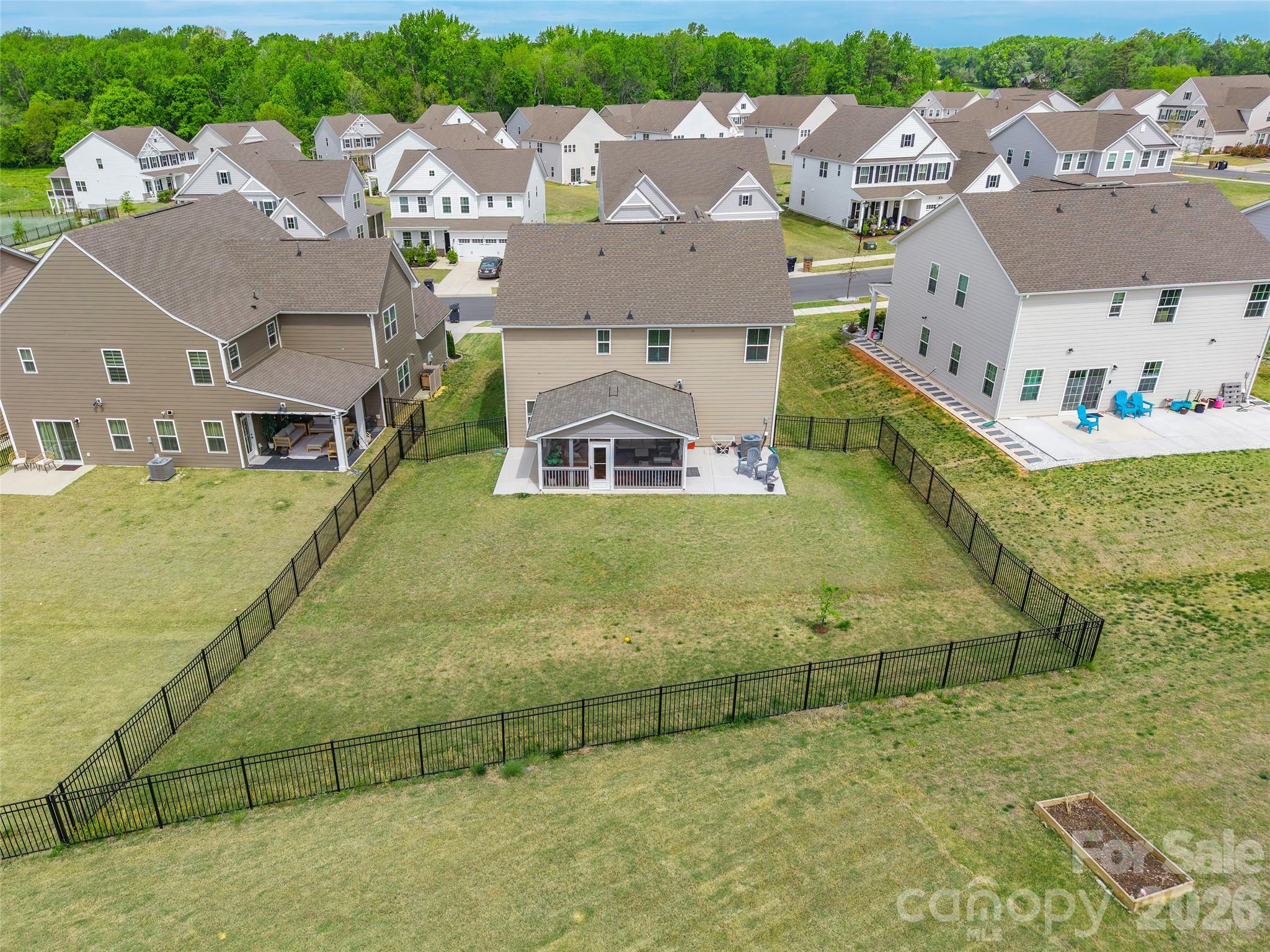 Springshire Creek - Residential