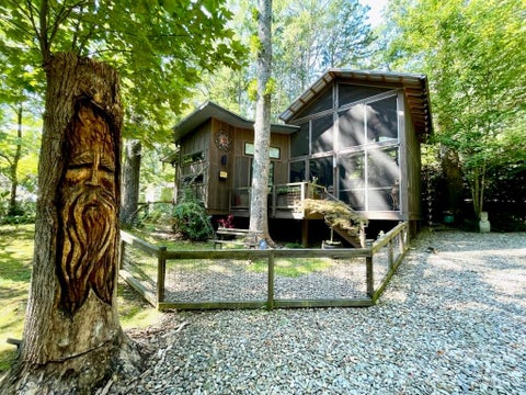 Photo of 97 Fairway Drive, Black Mountain, NC 28711 (MLS # 4421102)