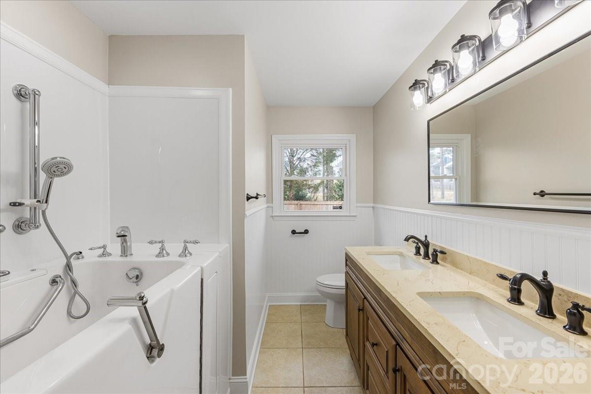 Parkwood East - Residential