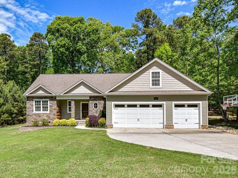 Photo of 488 Mckendree Road, Mooresville, NC 28117 (MLS # 4366337)
