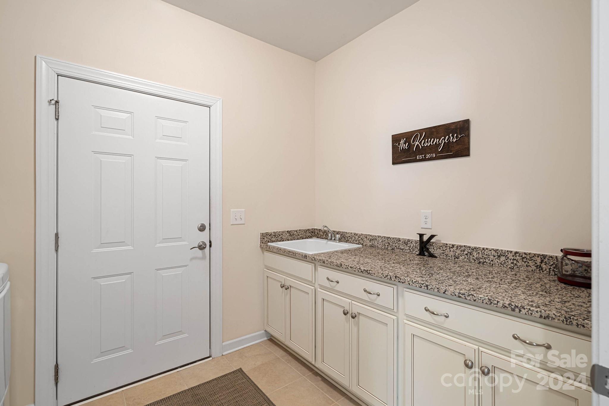 Tree Tops - Residential