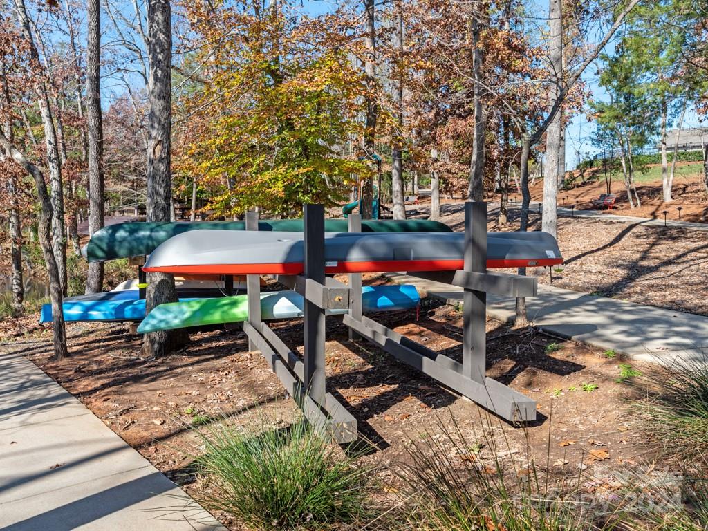 Tree Tops - Residential