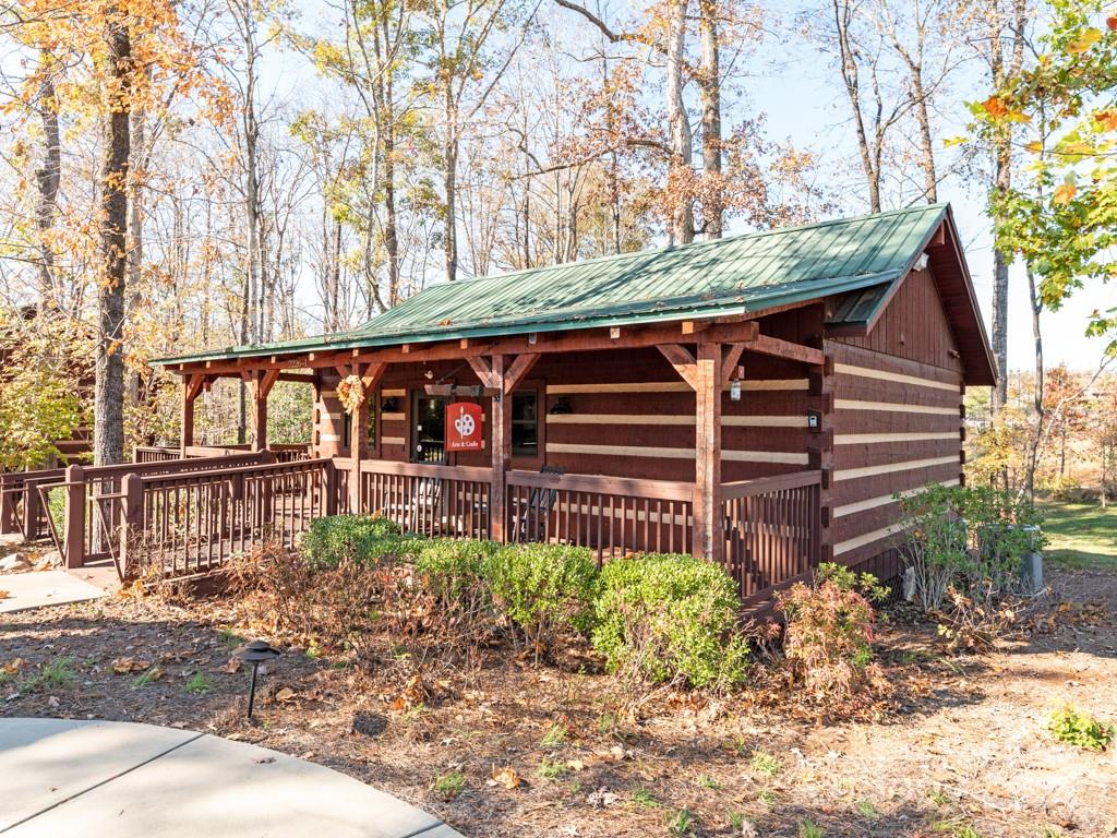 Tree Tops - Residential