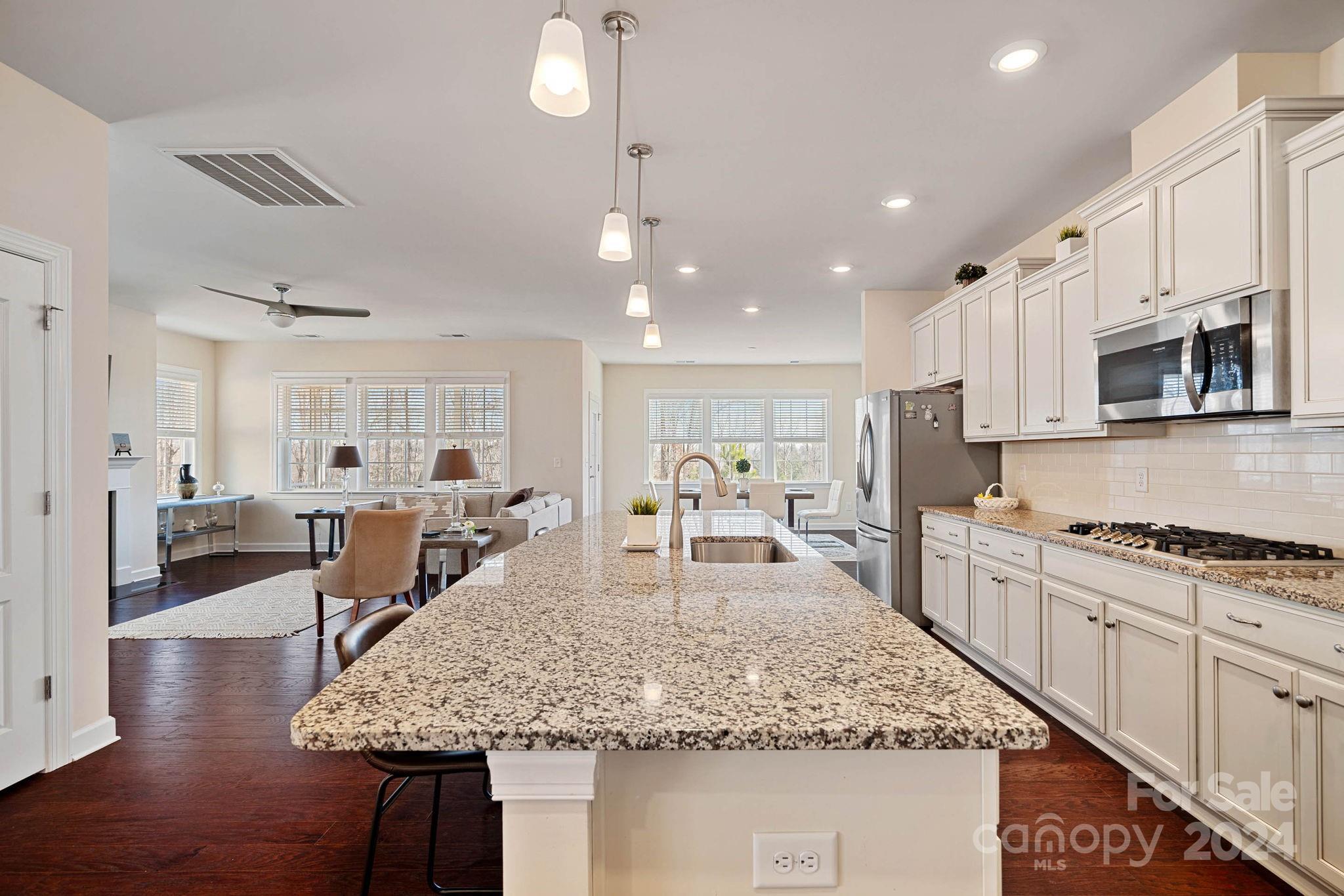 Tree Tops - Residential