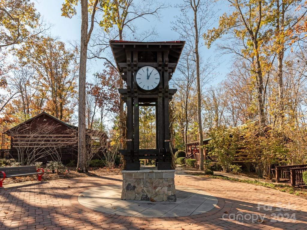 Tree Tops - Residential