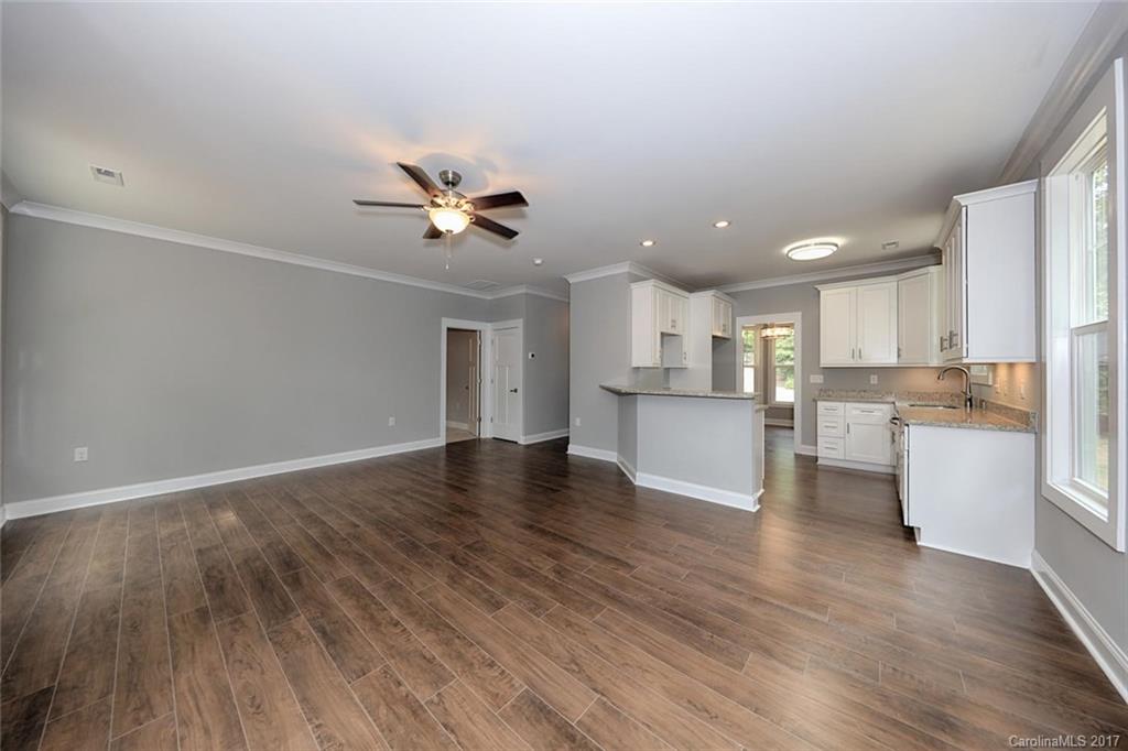 Lake Norman Woods - Residential
