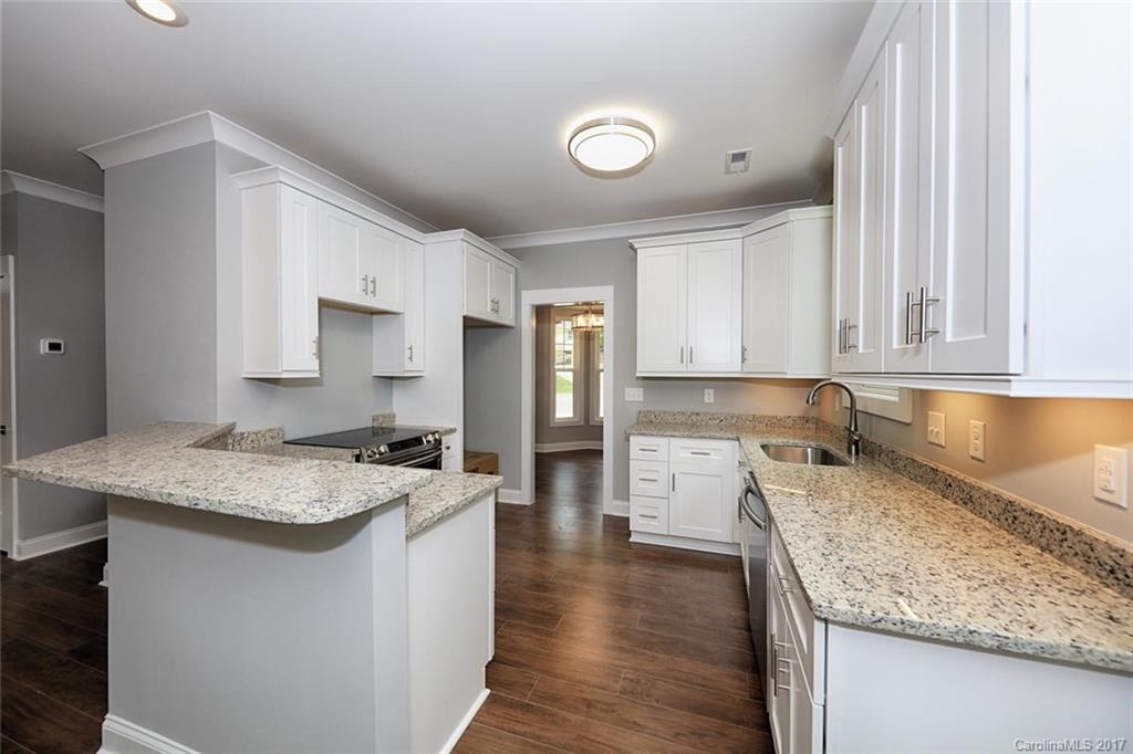 Lake Norman Woods - Residential