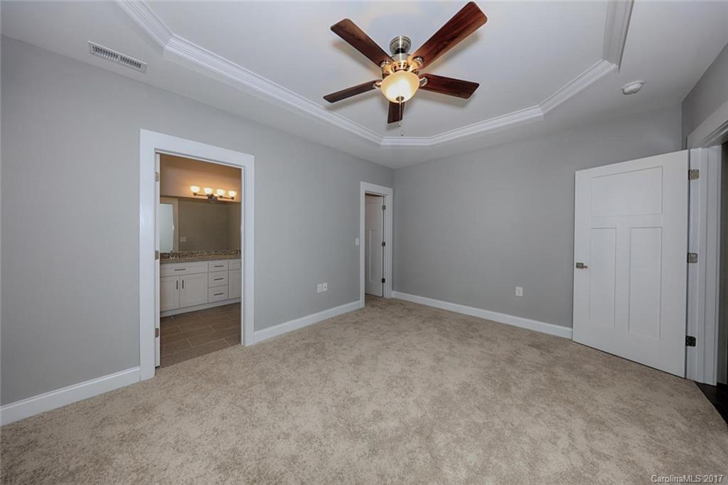 Lake Norman Woods - Residential