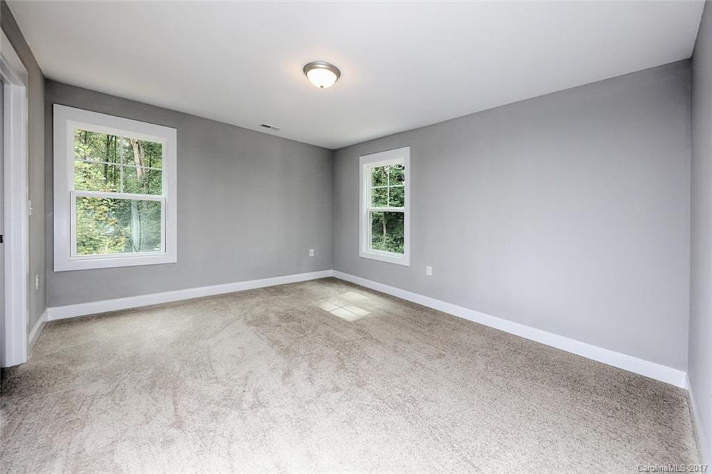 Lake Norman Woods - Residential