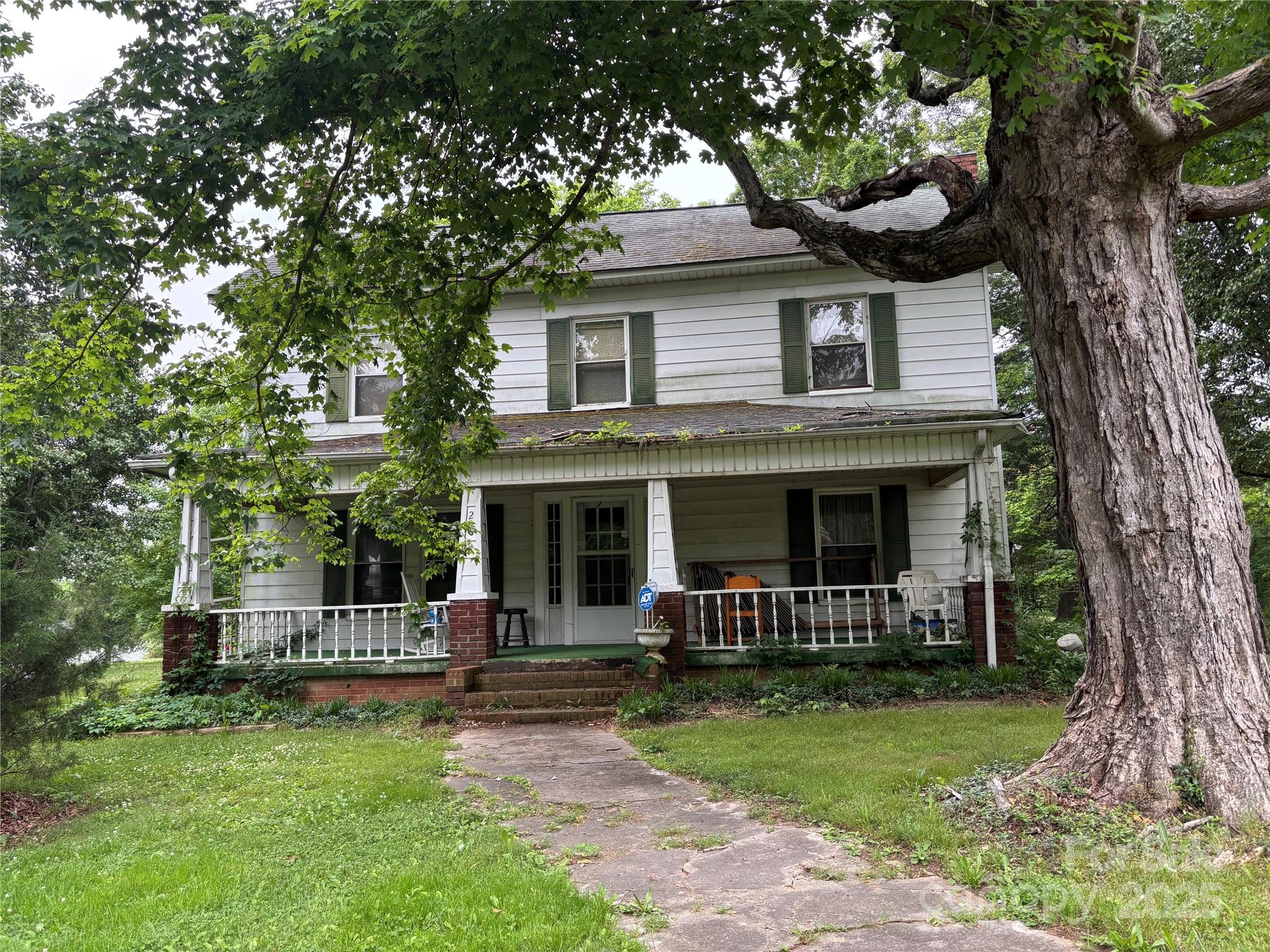Listing image 3