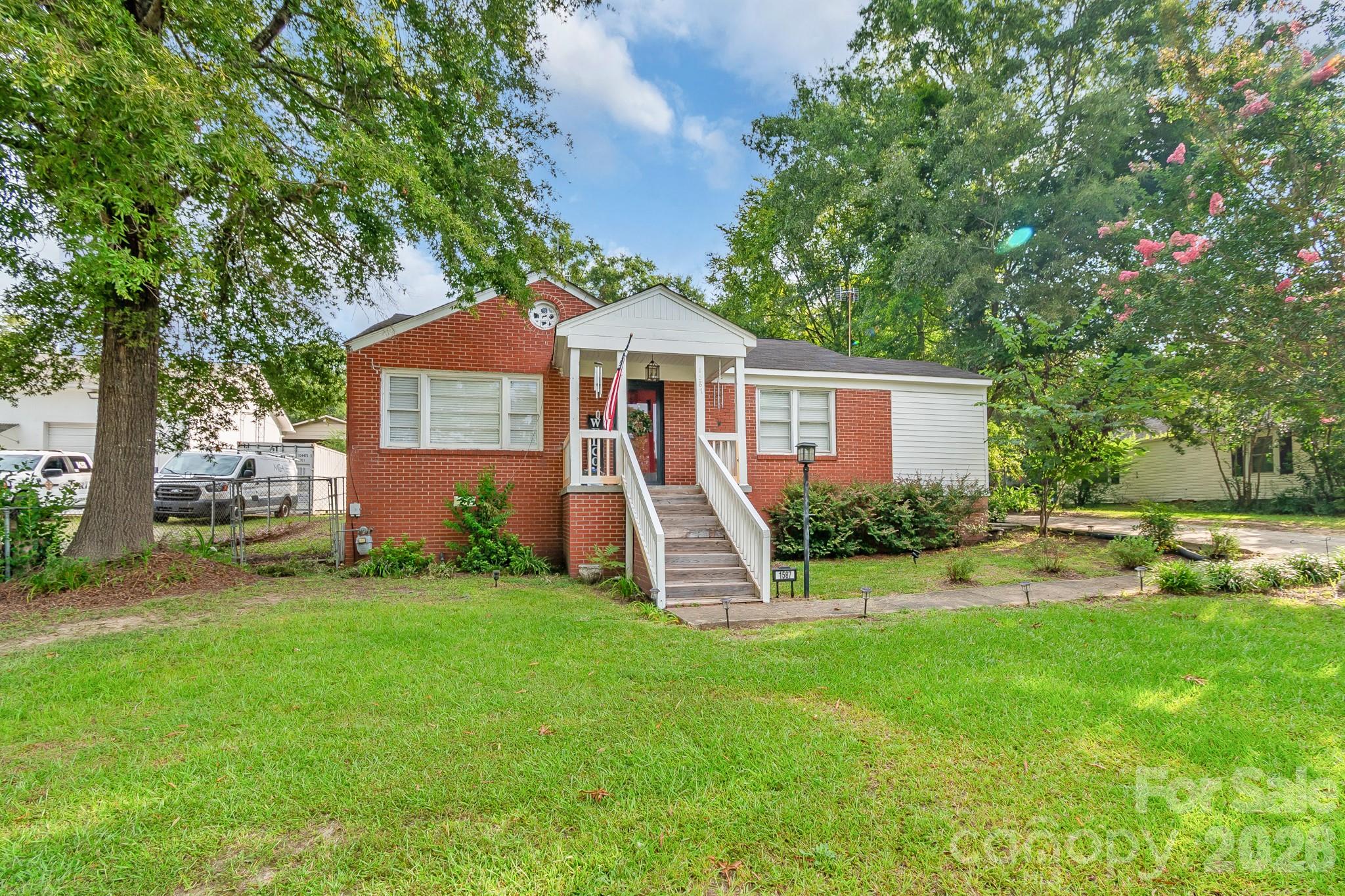 1587 Flat Creek Road