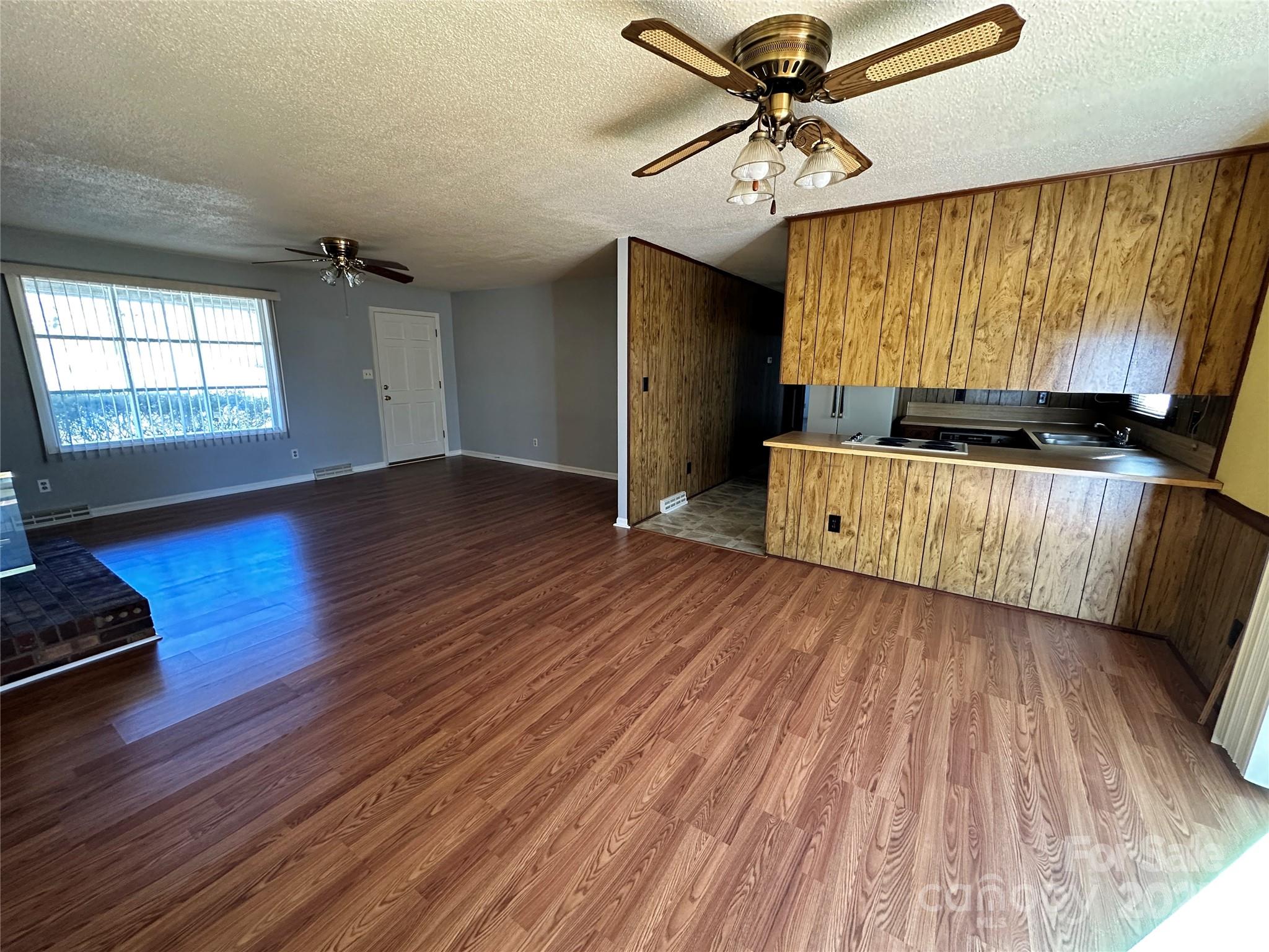 Amy Acres - Residential