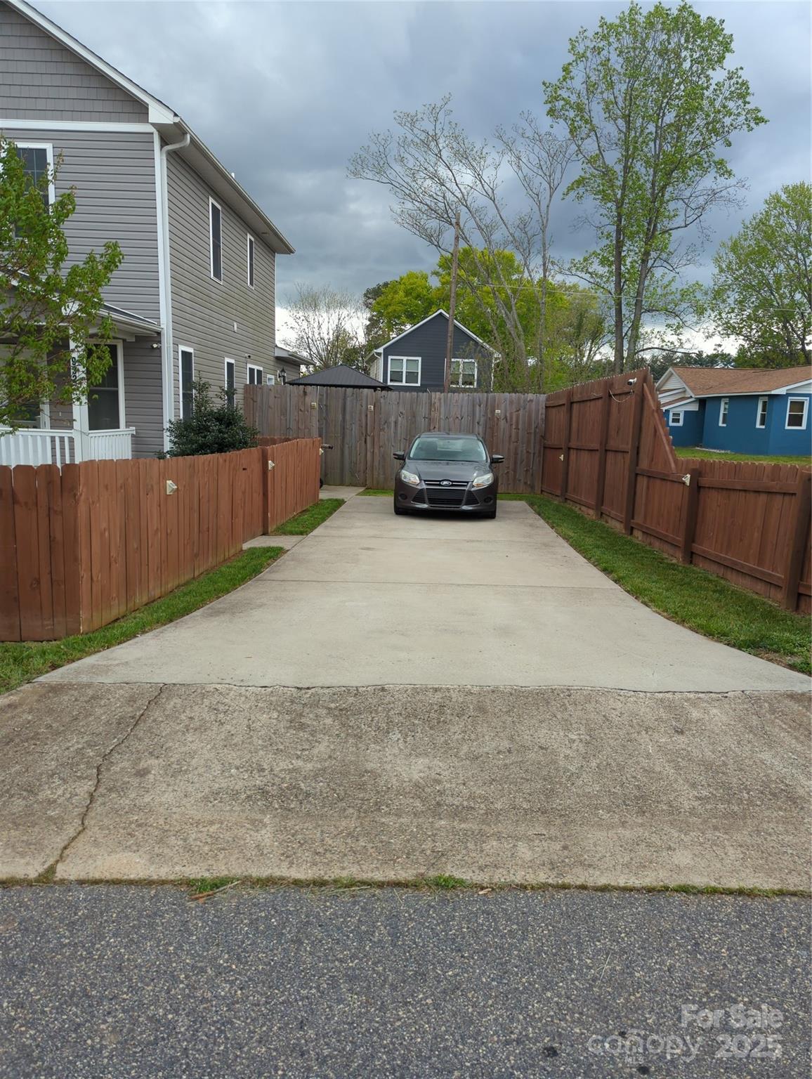 Ridgeview - Residential
