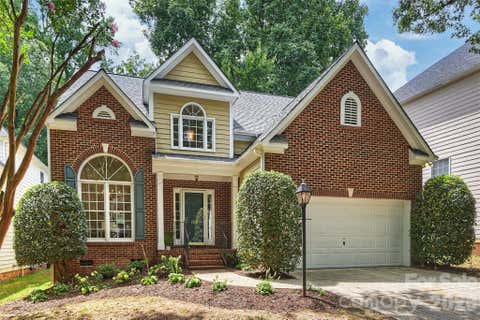 Photo of 1912 Dearmon Drive, Charlotte, NC 28205 (MLS # 4417600)