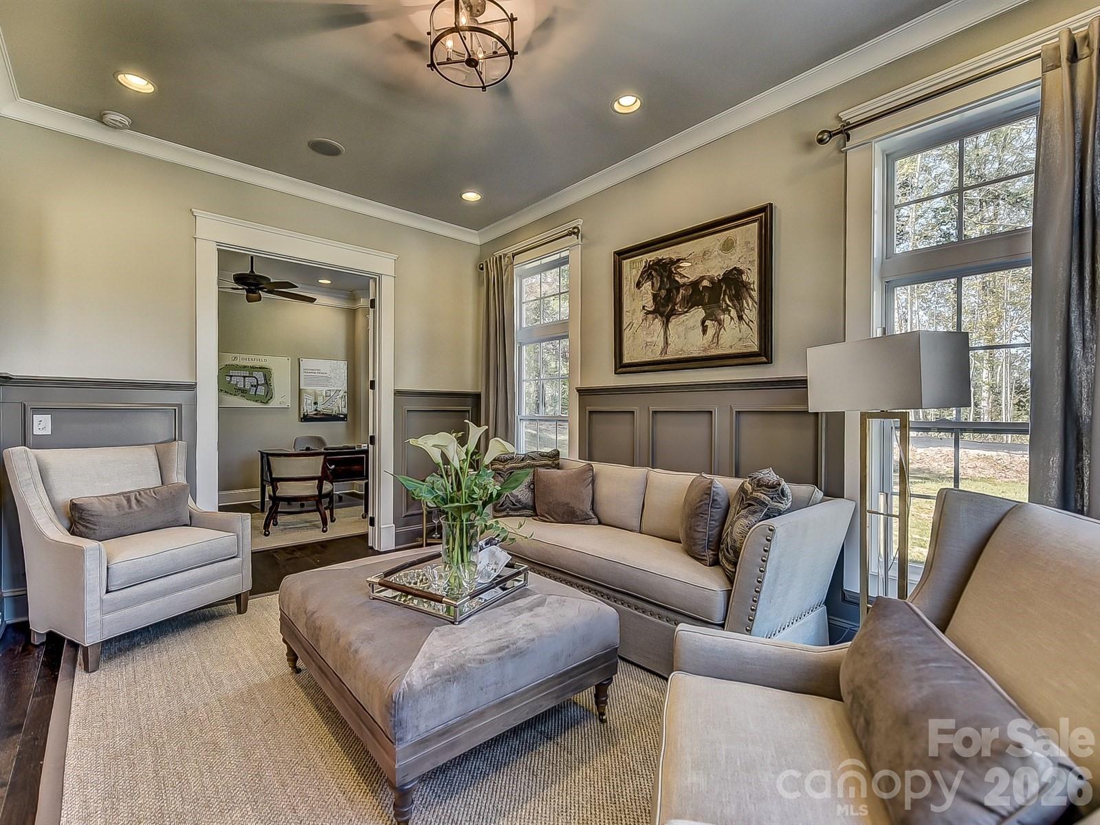 752 Lynderhill Lane