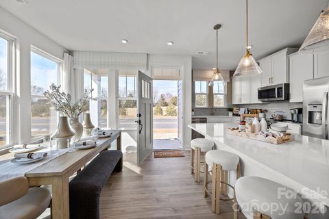 Photo of 5024 Asher James Lane, Charlotte, NC 28262 (MLS # 4341008)