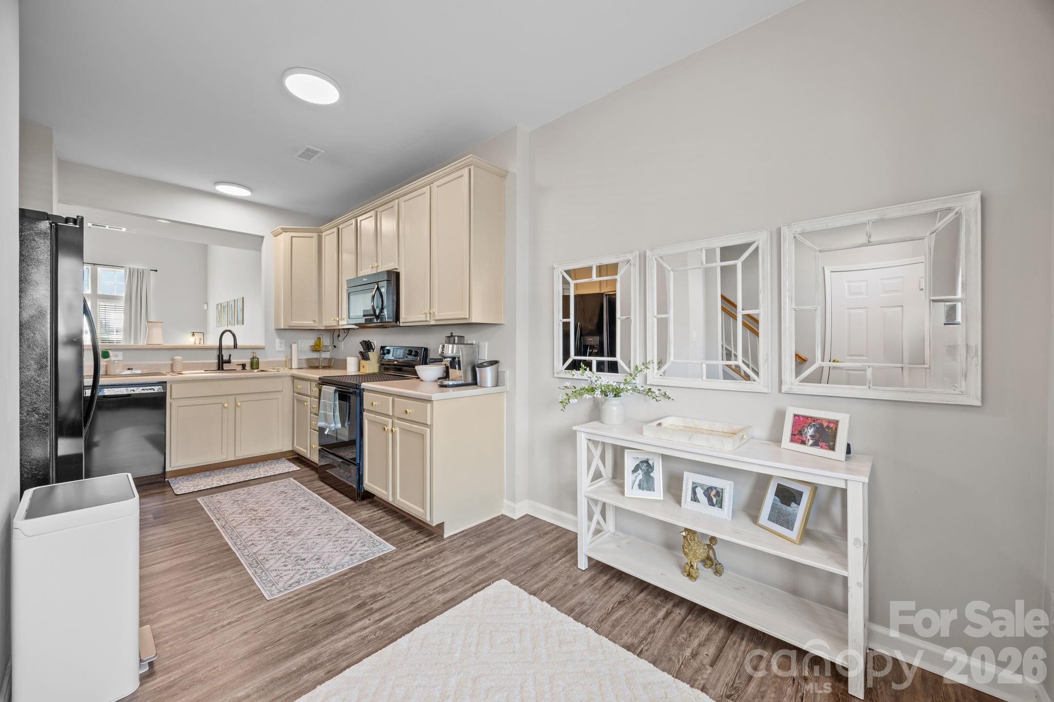 Holly Park - Residential