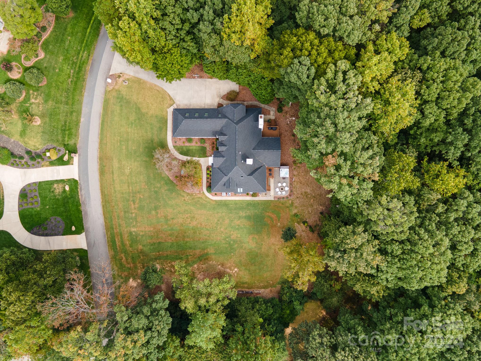 Royal Oaks - Residential