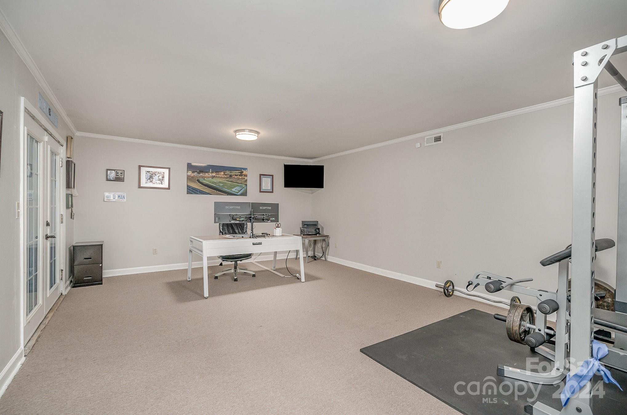 Royal Oaks - Residential