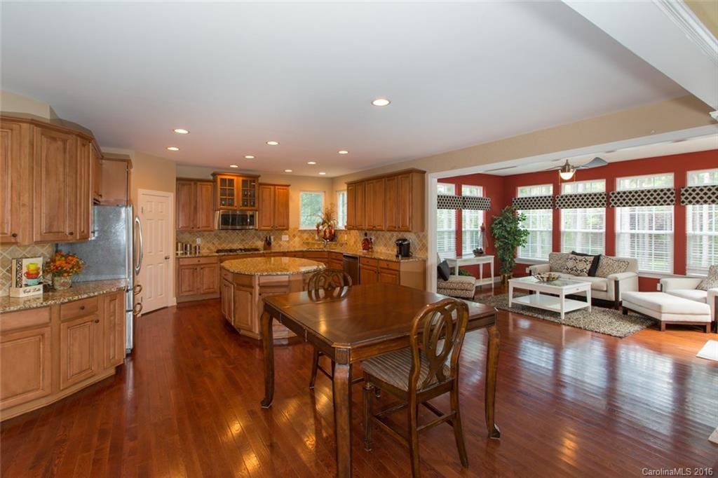 The Palisades - Residential