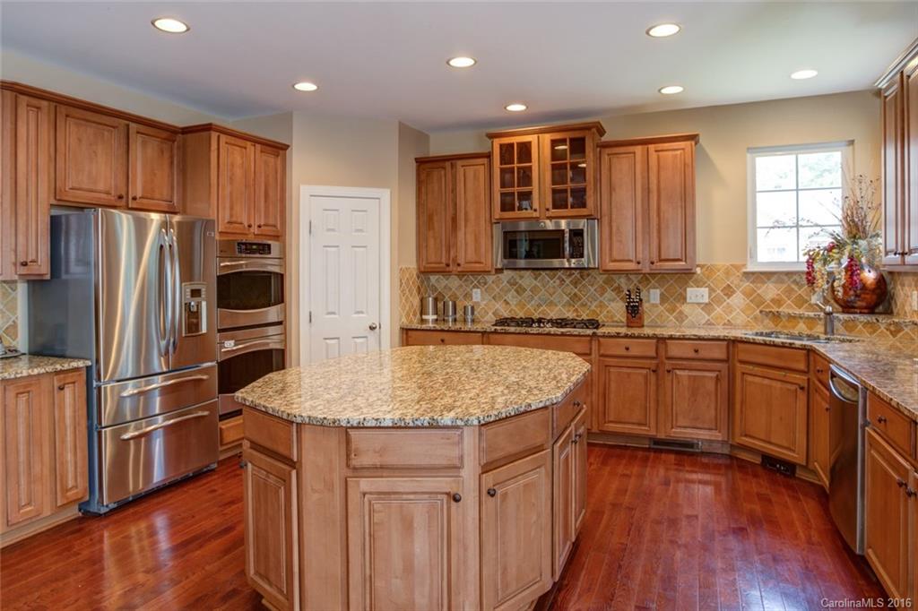 The Palisades - Residential