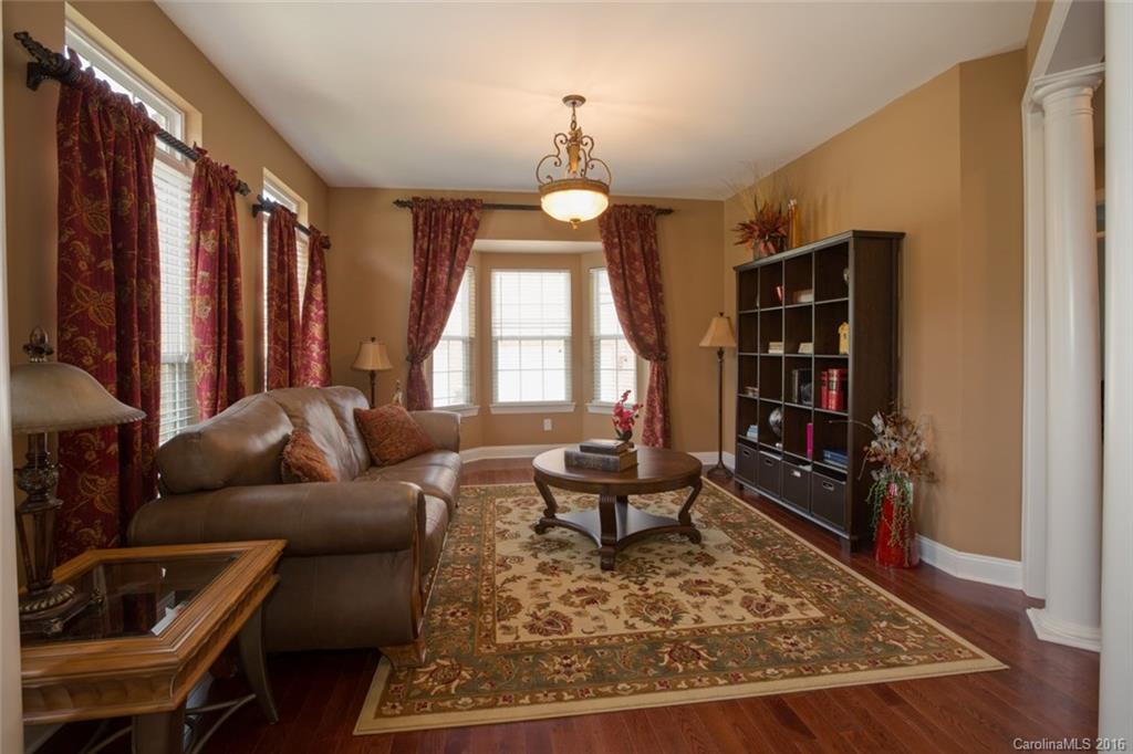 The Palisades - Residential