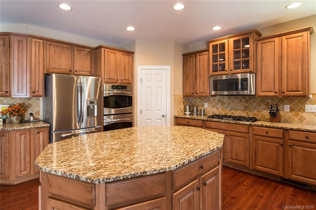 The Palisades - Residential