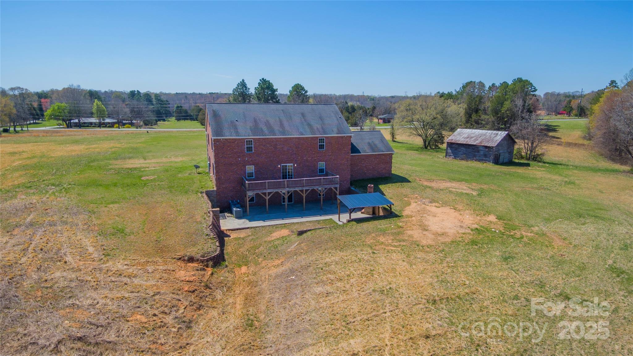 2536 Tyro Road
