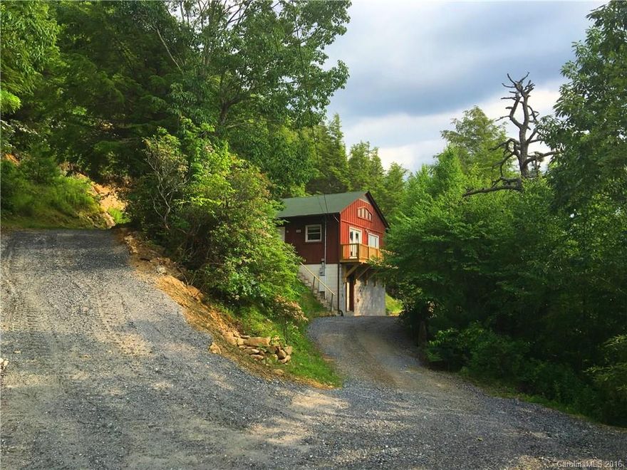 Tiny House. Huge views. Enormous possibilities. Wonderful little cabin for private mountain retreat or vacation rental. Live here while you build your dream home on the additional land! This is a well established and well maintained Fairview Community with a long history. Peaceful and quiet, it works equally well for full time and part time residents. The views are incredible from this 5+ acre parcel.