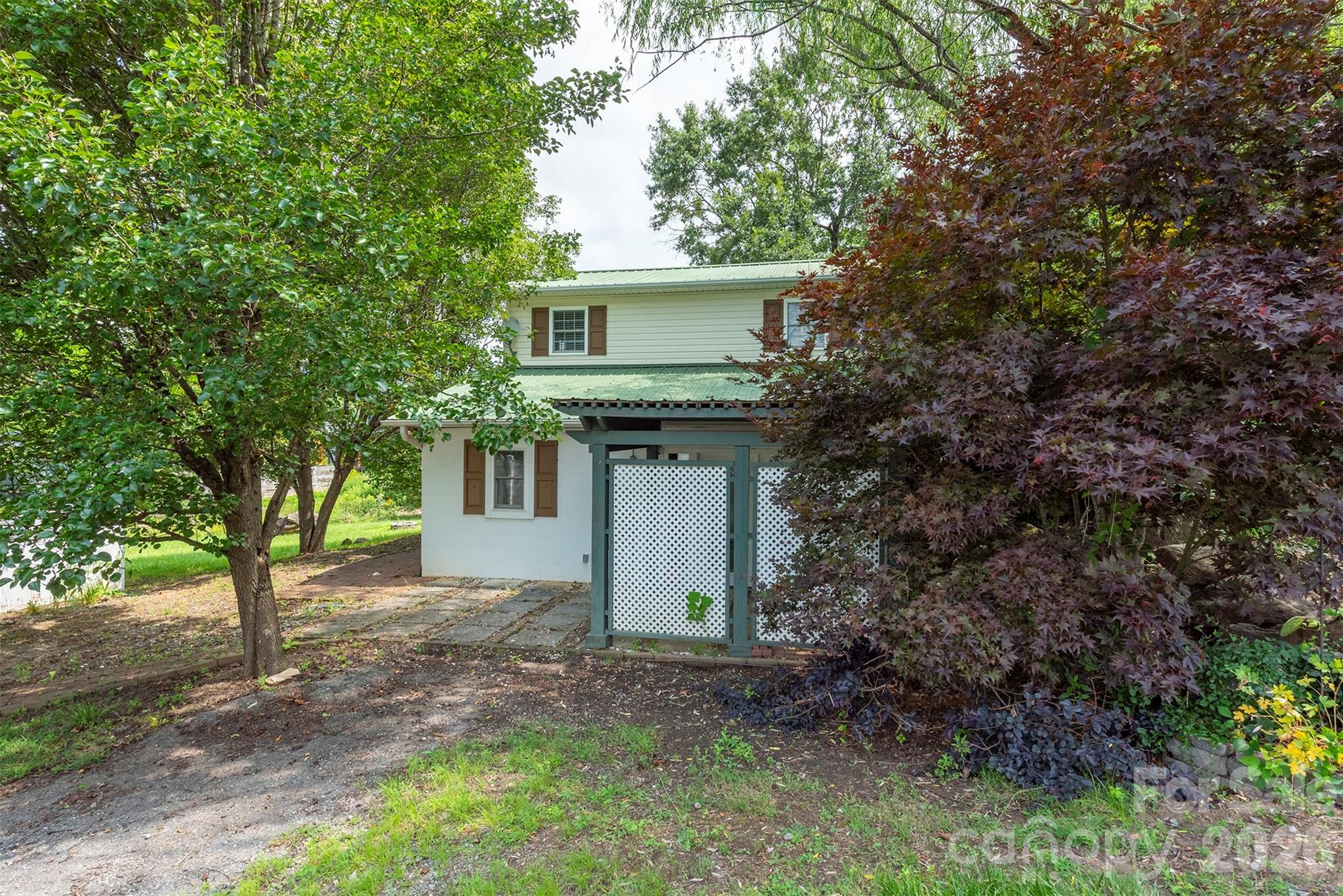 223 Davidson Road