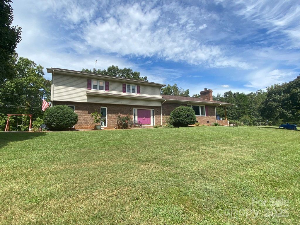 listing image 0
