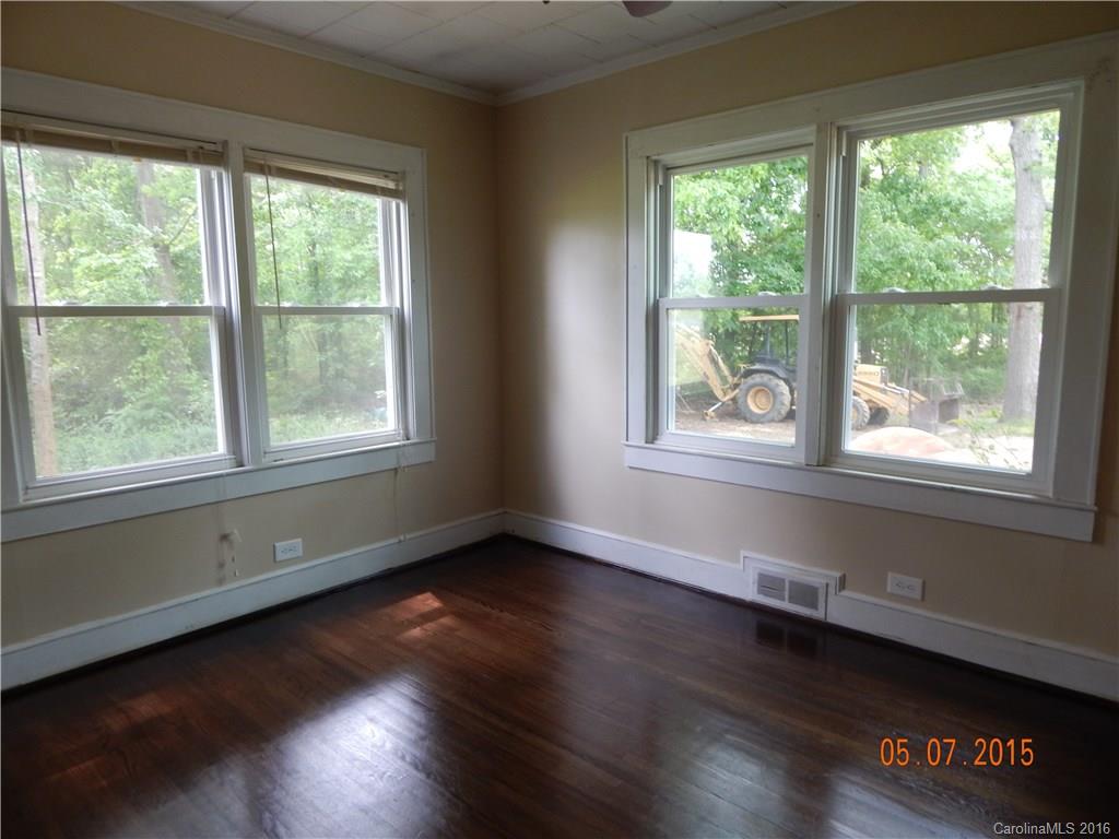 Emmanuel Crossing - Residential
