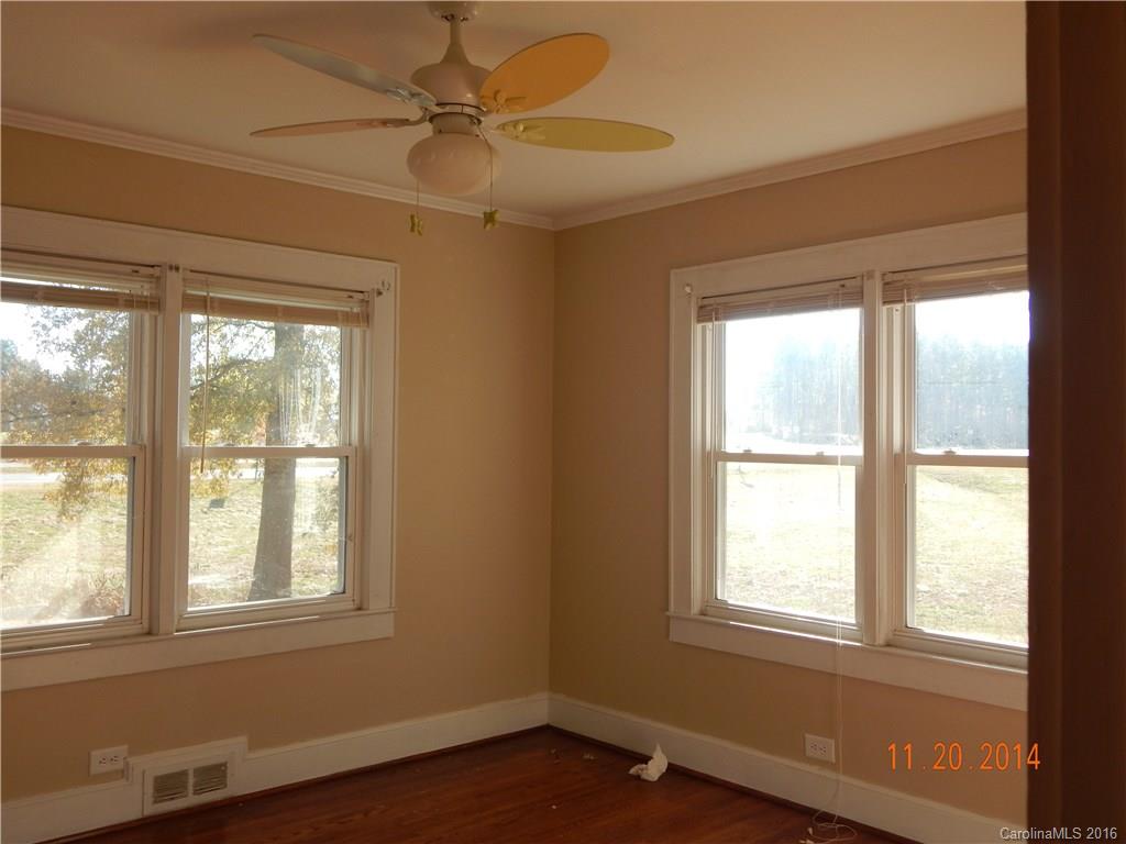 Emmanuel Crossing - Residential