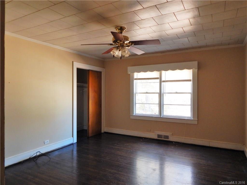 Emmanuel Crossing - Residential
