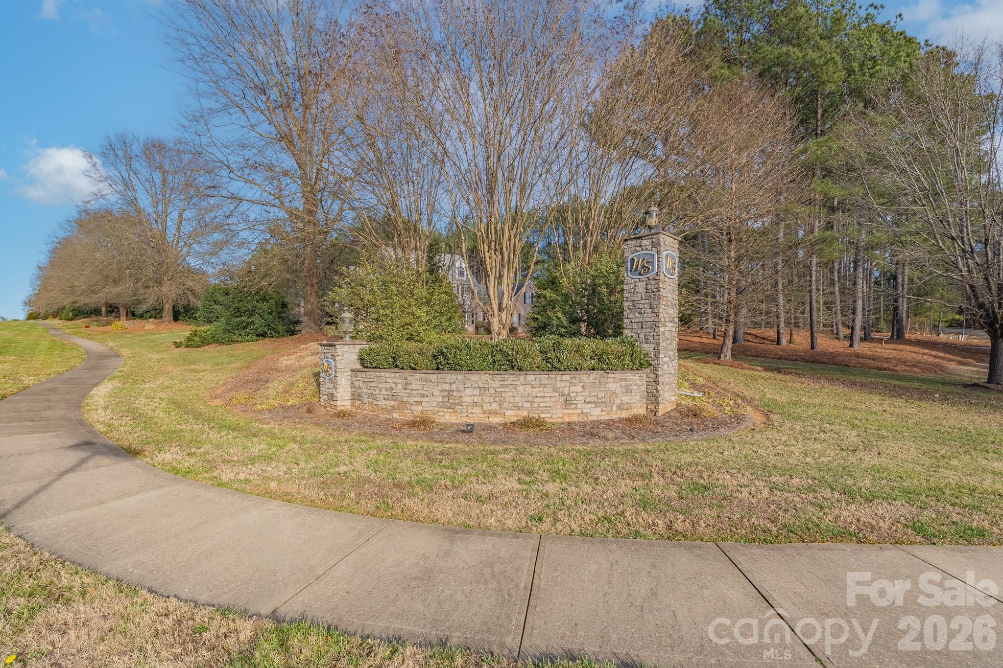 803 Land Grant Court