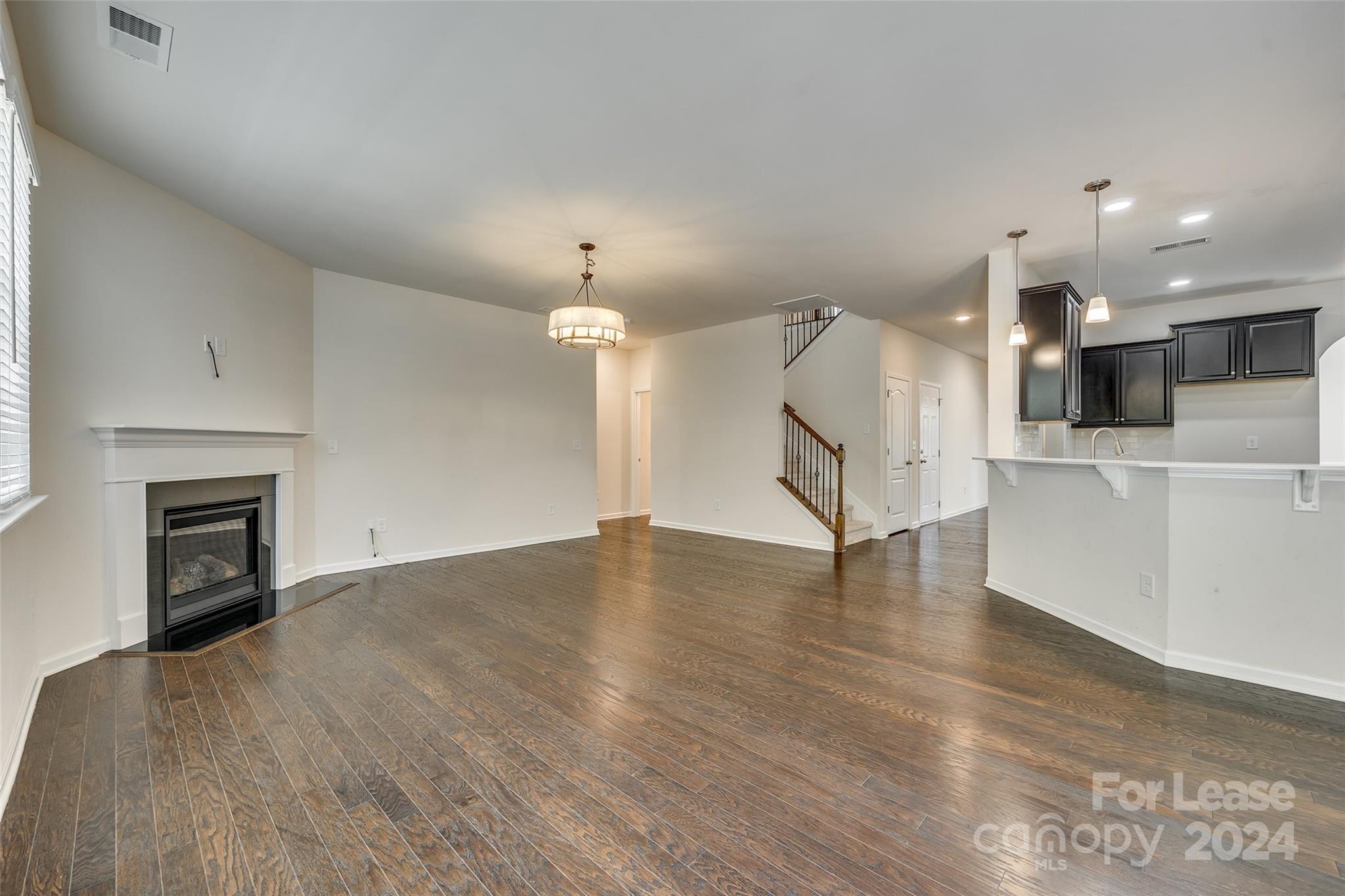 Oakland Pointe - Residential Lease