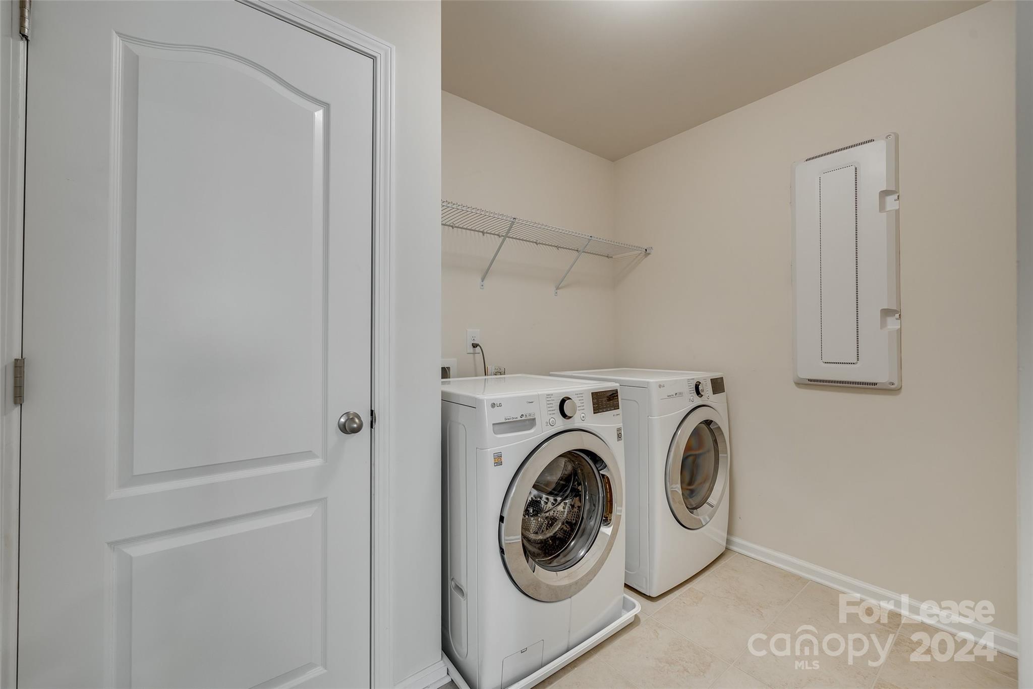 Oakland Pointe - Residential Lease