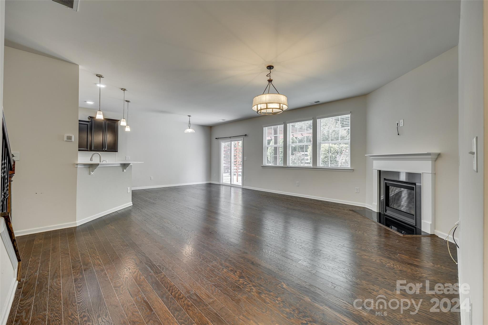 Oakland Pointe - Residential Lease