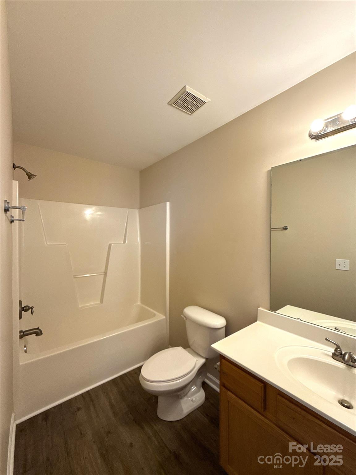 Central Park - Residential Lease