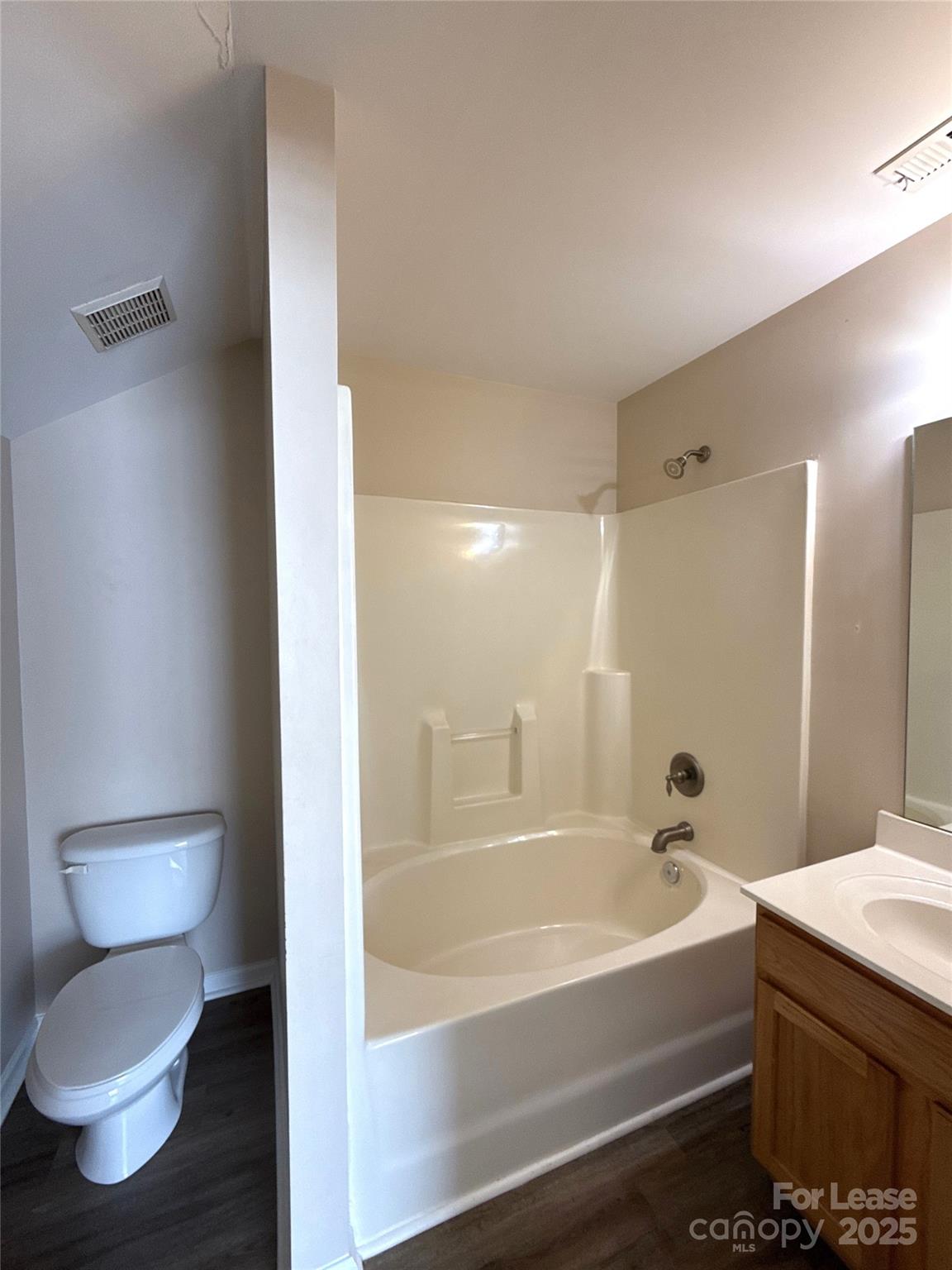 Central Park - Residential Lease