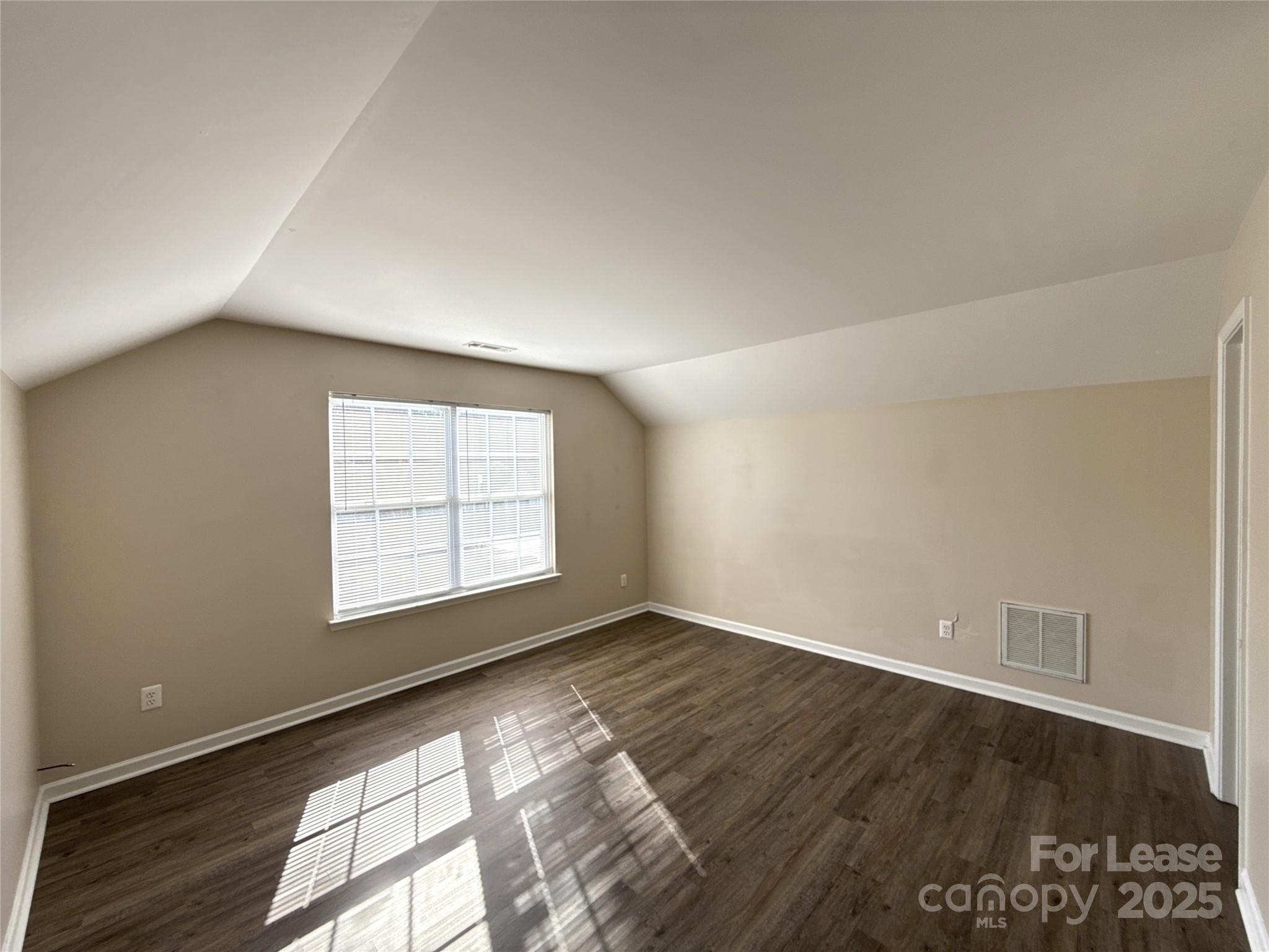 Central Park - Residential Lease