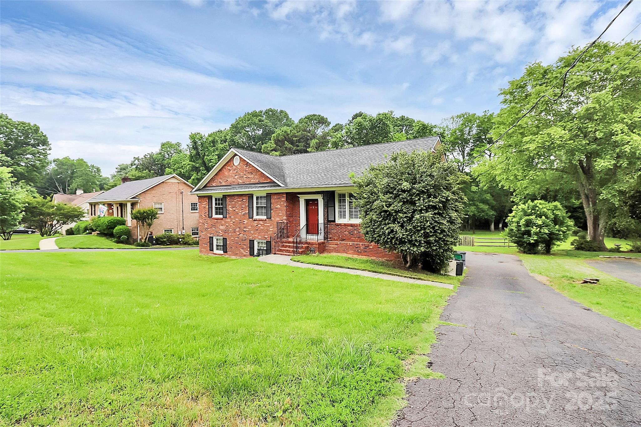 6908 Lancer Drive
