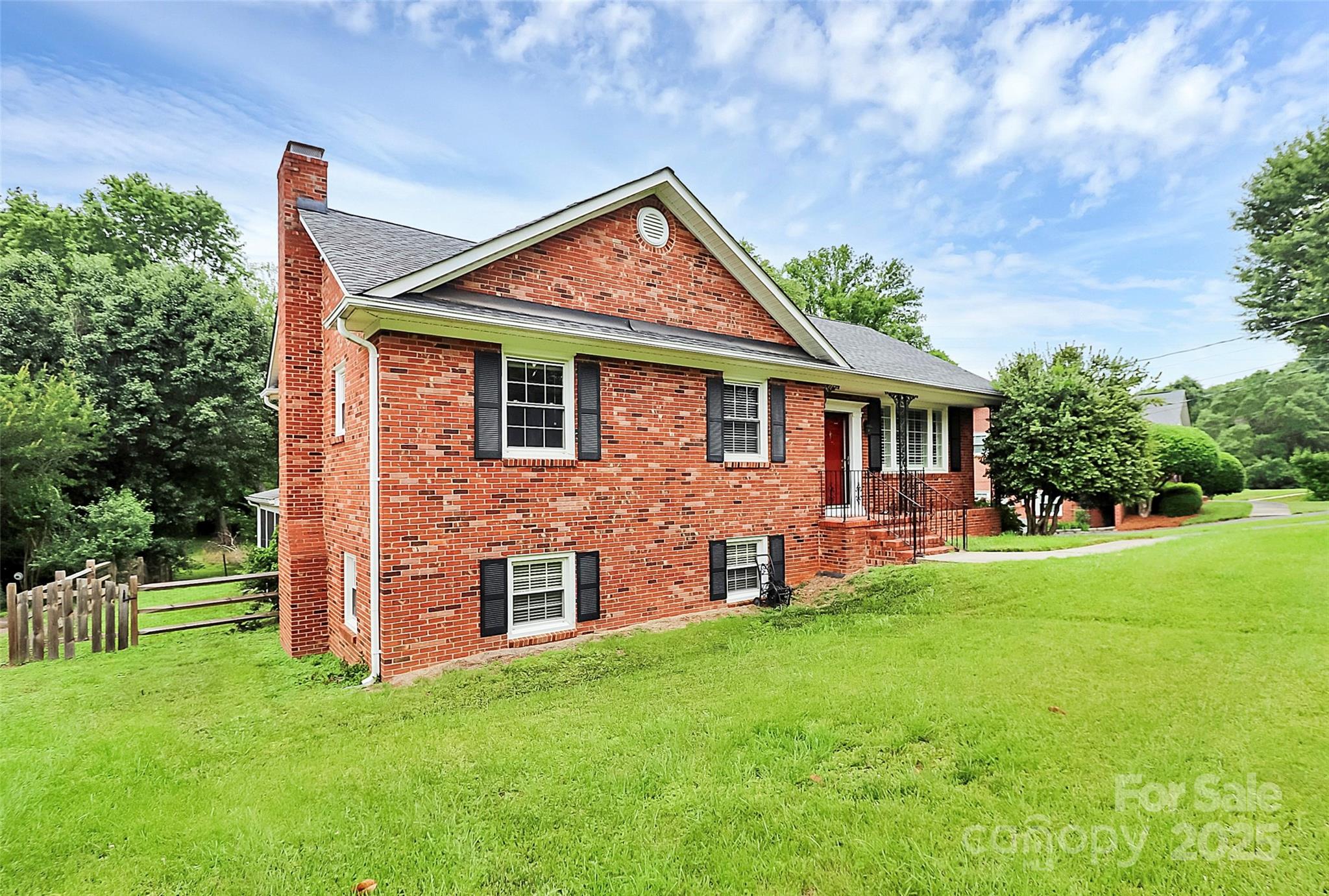 6908 Lancer Drive